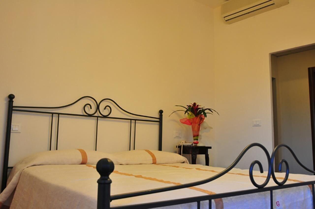 B&B Il Casale Di Nanni Лука Екстериор снимка