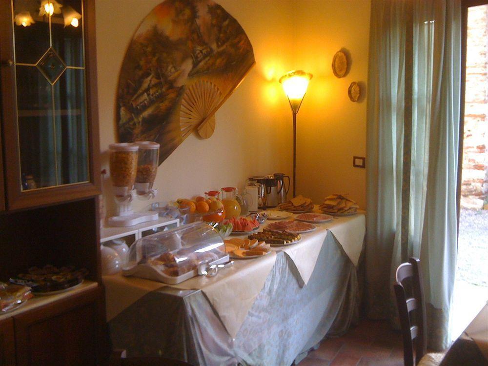 B&B Il Casale Di Nanni Лука Екстериор снимка